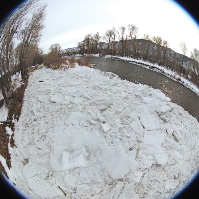 Rare triple ice flow flushes through Roaring Fork River in Basalt thumbnail