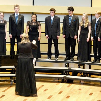 RFHS Chamber Choir to take the top stage thumbnail